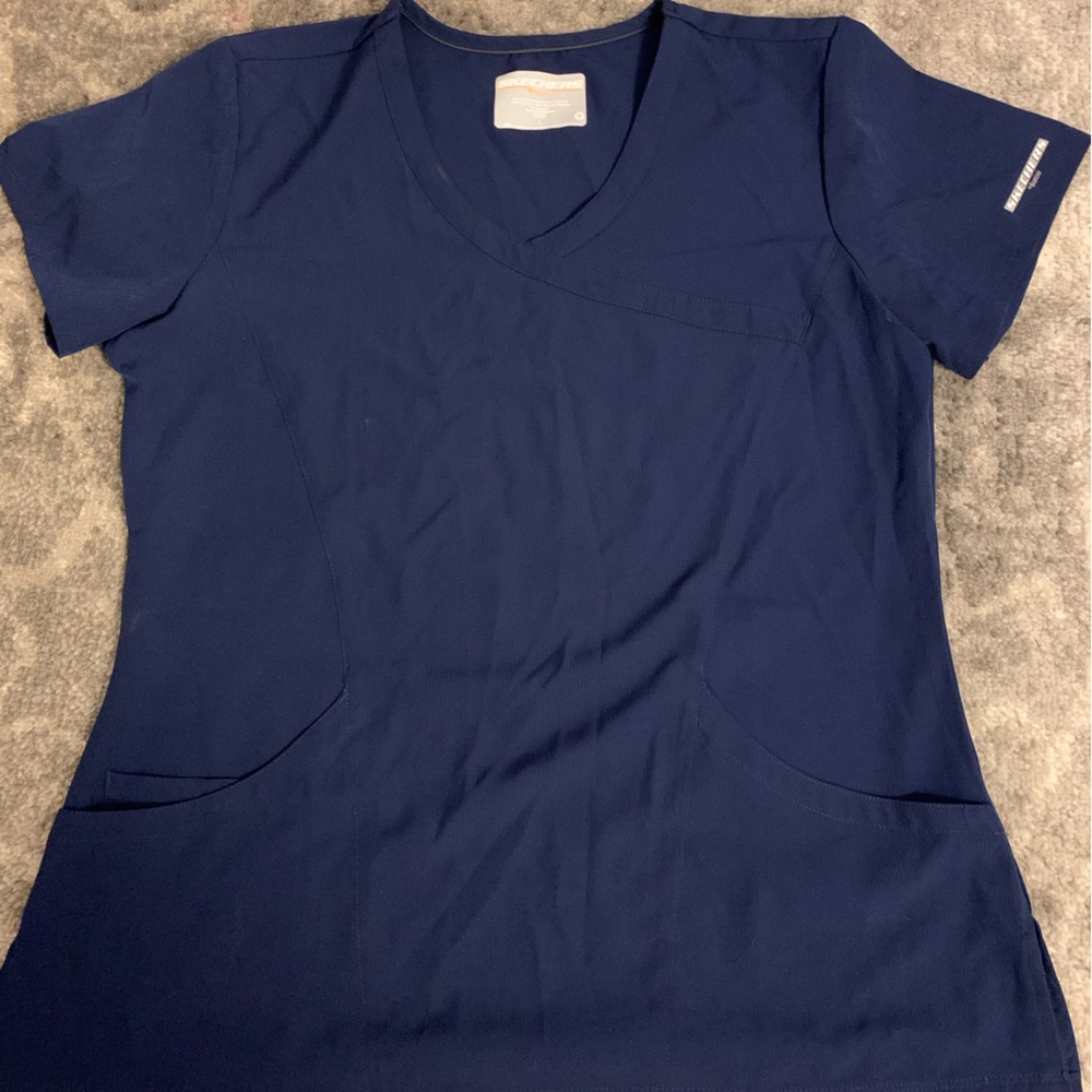 Sketchers Scrub Top